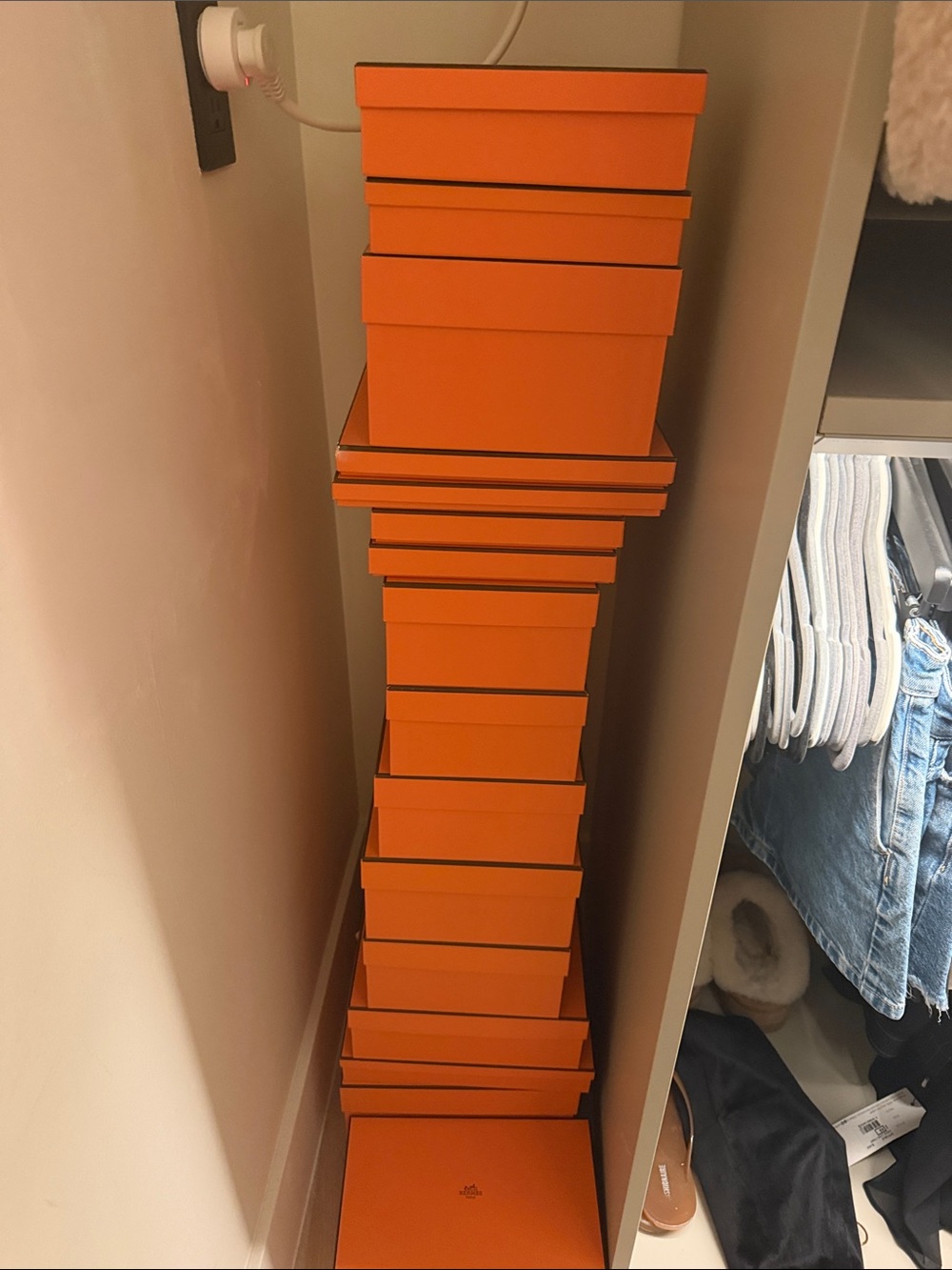 Hermes authentic boxes(16)